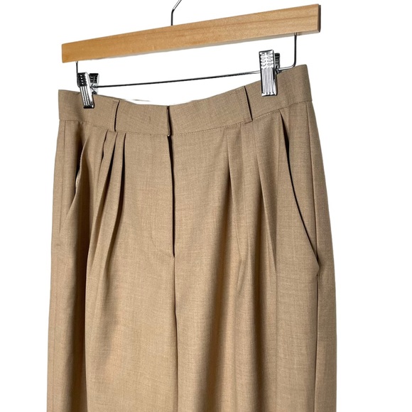 Frankie Shop | NWT Straight Leg Pleat Front Trousers Natural Medium - Picture 3 of 9